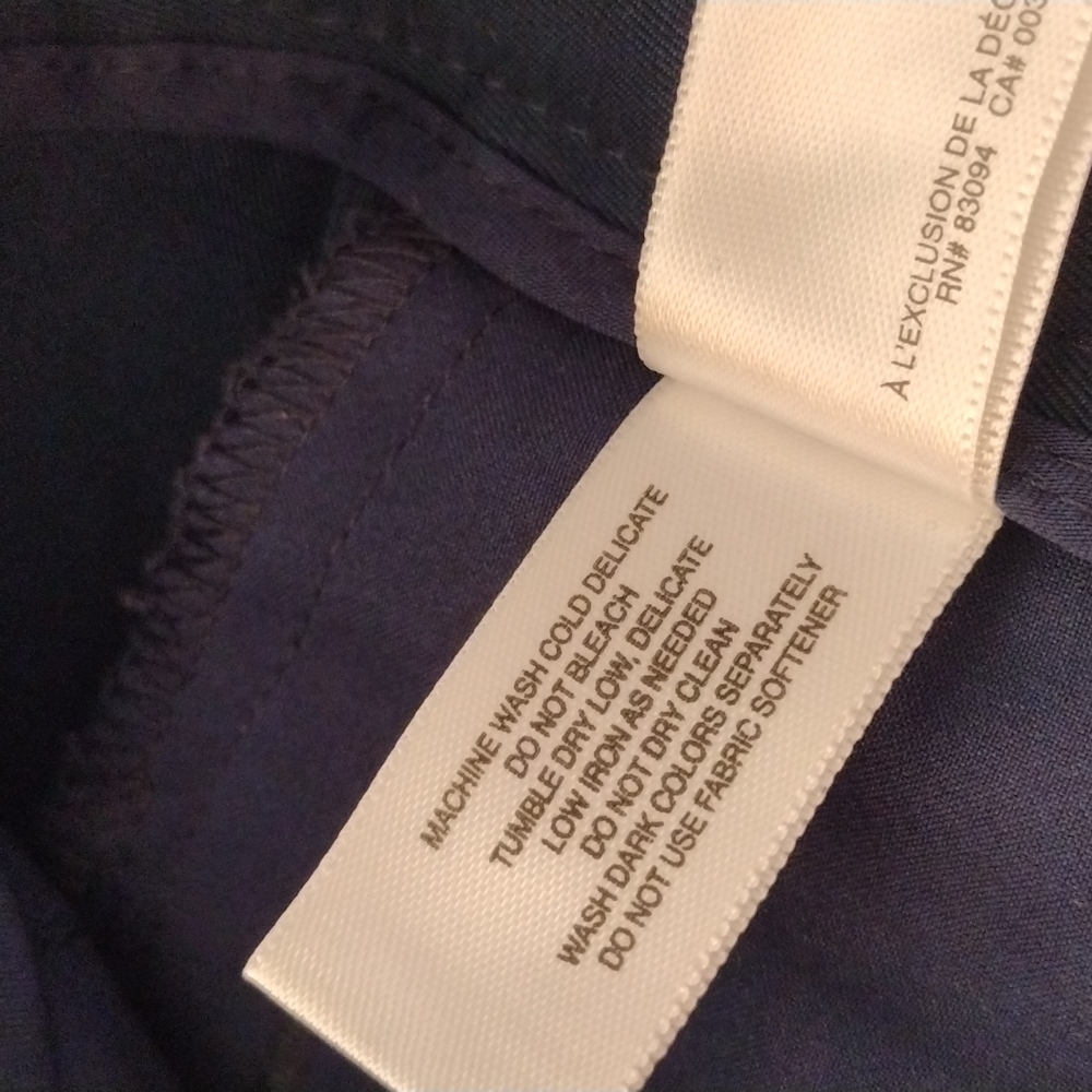 Annika Cutter & Buck Women's Golf Shorts Navy  Size 8 - Picture 8 of 8